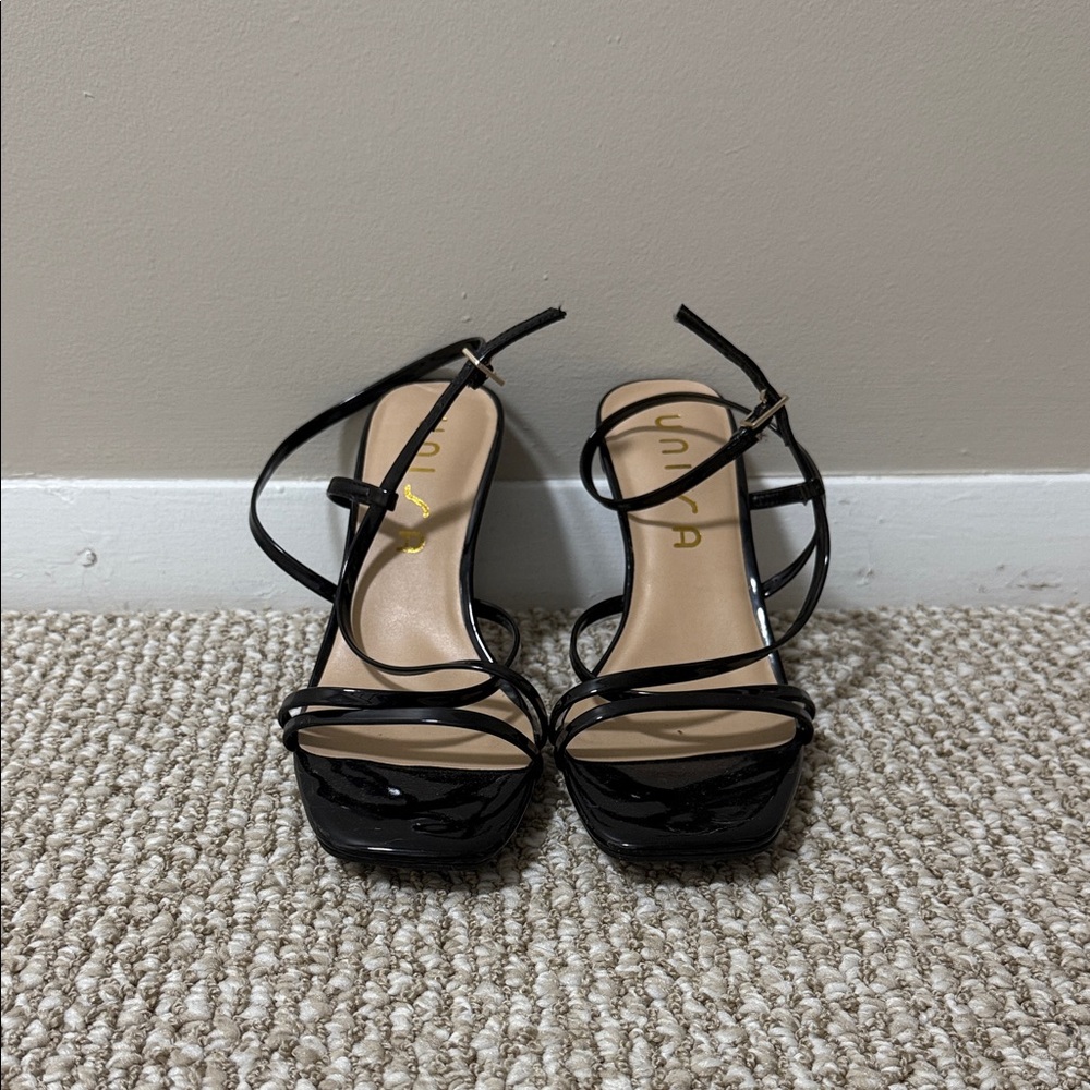 Unisa Black Strappy Heels